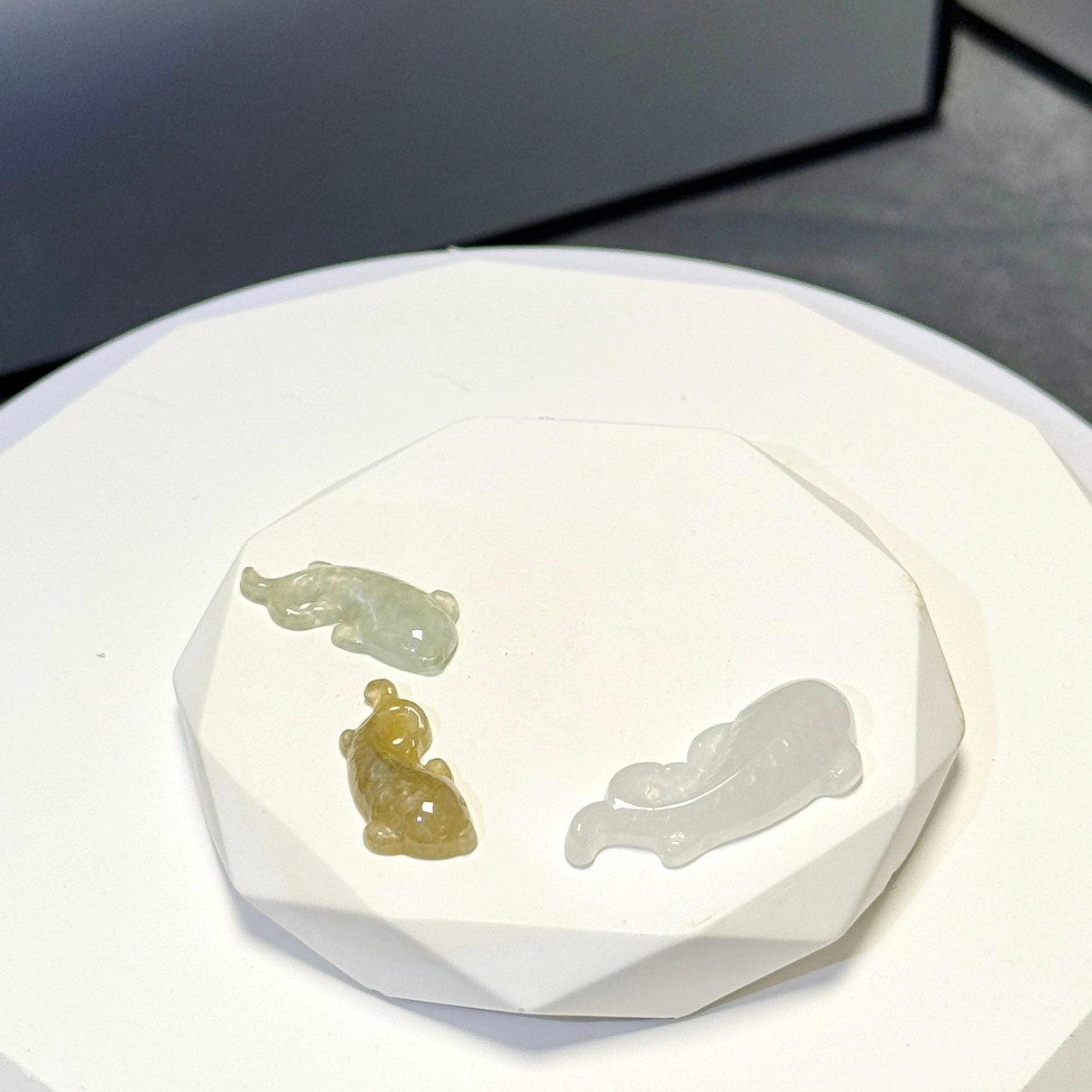 Gold fish Jade Accessory