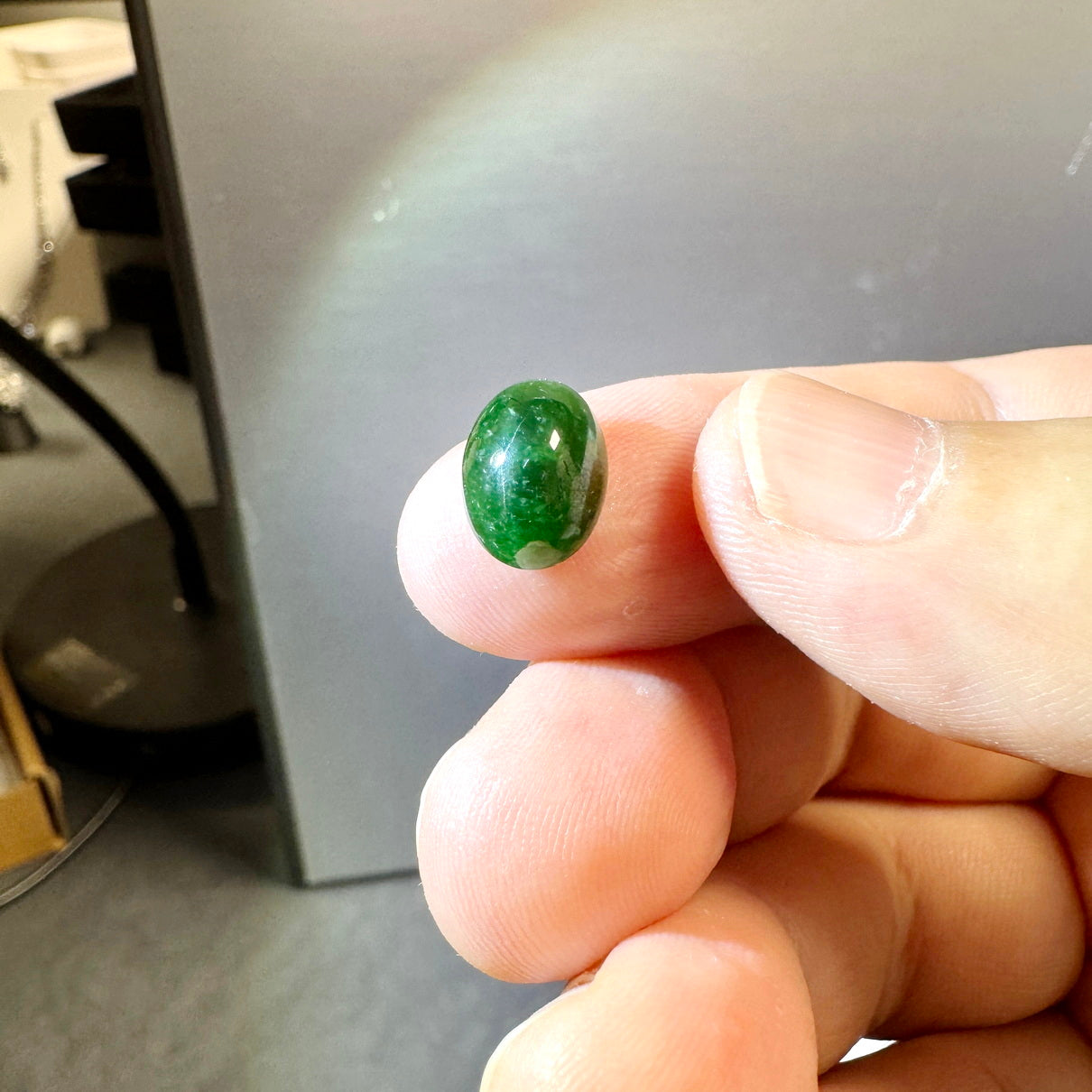Emeral Ring Egg-Face
